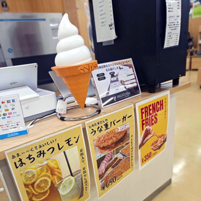 『写真(5)（カフェ見た目）』の画像